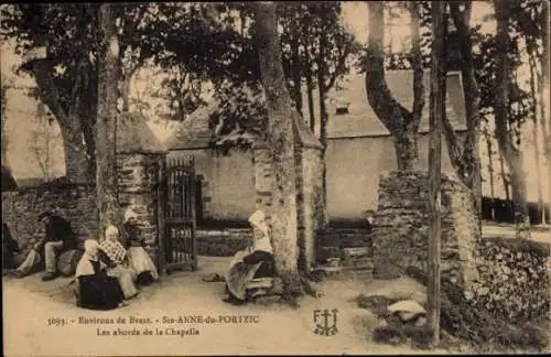 CPA Sainte Anne de Portzic Brest Finistère, Les abords de la Chapelle