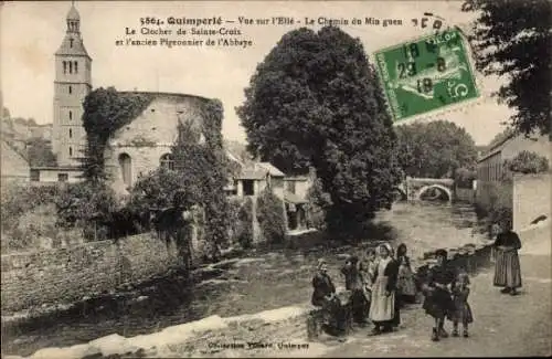 Ak Quimperlé Finistère, Blick auf den Fluss Ellé, Cloche de Sainte-Croix, r Pigeonnier