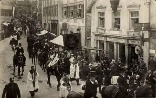 Foto Ak Weingarten in Württemberg, Handelsgärtnerei Anton Roth, Festzug 1918