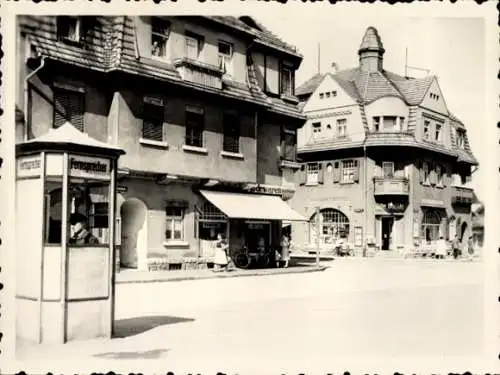 Foto Dresden Kleinzschachwitz, Putjatinstraße Nähe Putjatinhaus, Telefonzelle, Fernsprecher