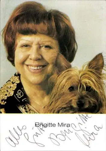 Ak Schauspielerin Brigitte Mira, Portrait, Autogramm, Hund