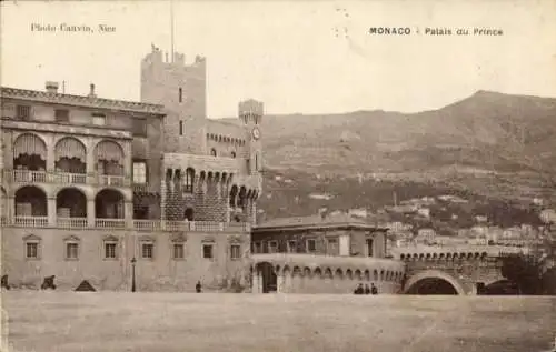 Ak Monaco, Palais du Prince,  Architektur, schwarz-weiß, Bergkulisse