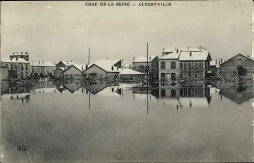 Ak Alfortville Val de Marne, Schneebedeckte Häuser, überflutete Straße, ruhiges Gewässer