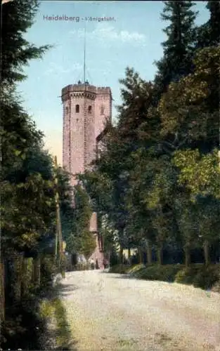 Ak Heidelberg am Neckar, Königstuhl, hoher Turm, umgeben von Bäumen, malerische Straße