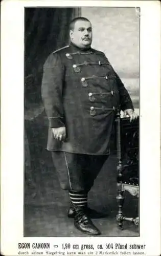 Ak Egon Canonn, 190 groß, 504 Pfund schwer