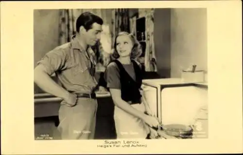 Ak Schauspieler Greta Garbo und Clark Gable, Susan Lenox, Helga's Fall und Aufstieg, Filmszene