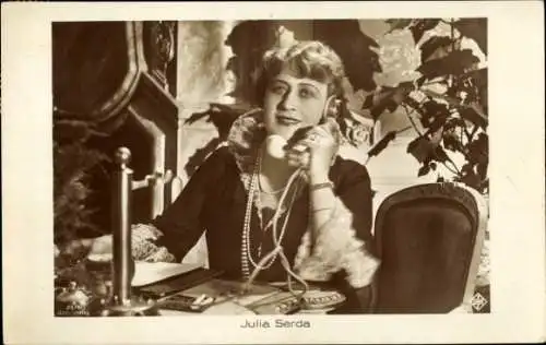 Ak Schauspielerin Julia Serda, Porträt, Telefon