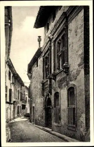 Ak L'Isle-sur-la-Sorgue Vaucluse, Rue Ledru-Rollin, Maison Renaissance
