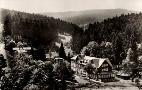 Ak Friedrichroda im Thüringer Wald, Blick zum Kühlen Tal