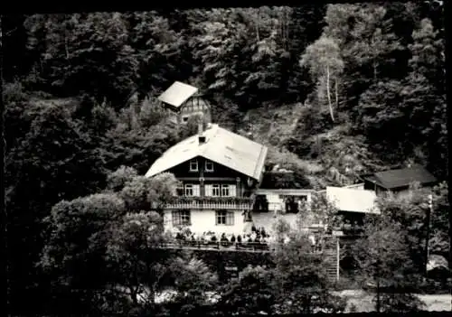Ak Schwarzburg in Thüringen, Schweizerhaus im Schwarzatal