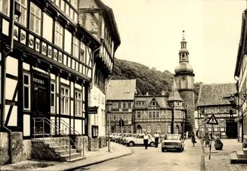 Ak Stolberg im Harz, Markt, Kirchturm, Fahrwerkhaus, Autos, Passanten