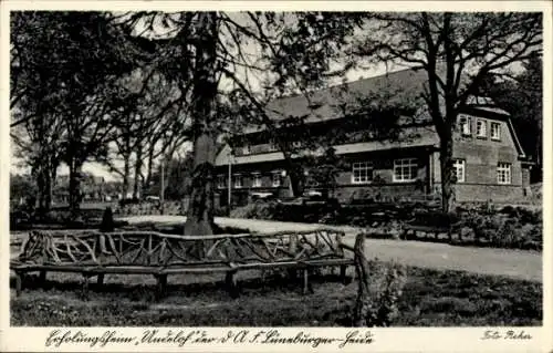 Ak Hansestadt Lübeck, Erholungsheim, Lüneburger Heide, Foto Reher, Ruhebänke im Park