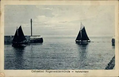 Ak Darłówko Rügenwaldermünde Pommern, Hafeneinfahrt, Ostseebad  Segelboote, ruhige Wasserfläche
