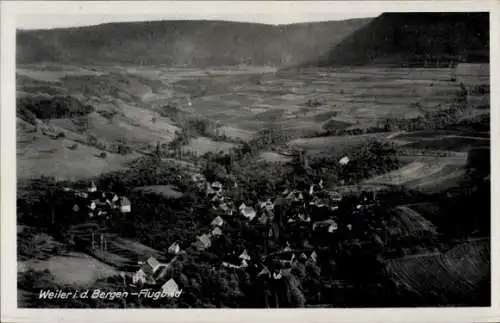 Ak Weiler in den Bergen Schwäbisch Gmünd in Württemberg, Luftaufnahme, Dörfliche Landschaft, Berg