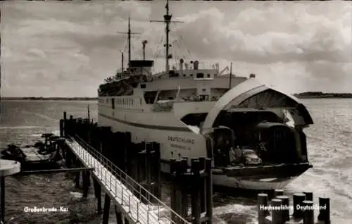 Ak Großenbrode in Ostholstein, Kai, Fährschiff Deutschland