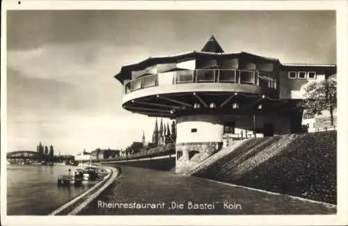 Ak Köln am Rhein, Rheinrestaurant Die Bastei, Architektur, Rheinufer, Stadtansicht