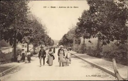 Ak Gex Ain, Avenue de la Gare, Die Bahnhofstraße mit Anwohnern