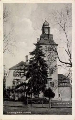Ak Glaubitz an der Elbe, Erholungsheim  s Gebäude, Bäume, Schwarz-Weiß-Aufnahme