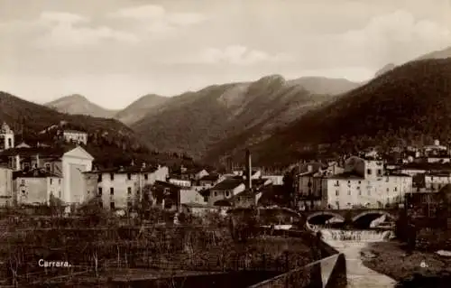 Ak Carrara b. La Spezia, Eingang zum Ort