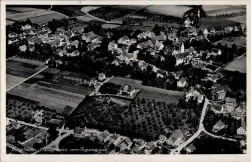 Ak Laupheim in Oberschwaben, Luftaufnahme von Burgleden, Wohngebäude, Felder, Kirche