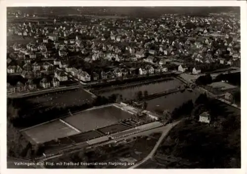Ak Vaihingen an der Enz, Luftaufnahme Freibad Rosental, Wohnsiedlungen, malerische Landschaft