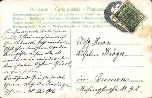 Ak Liebespaar in Volkstrachten, Rauchender Mann