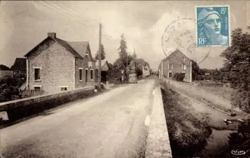 CPA Treffieux Loire Atlantique, grande Rue