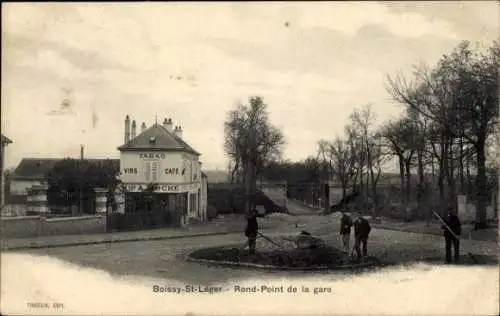 Ak Boissy Saint Leger Val de Marne, Rond-Point de la gare