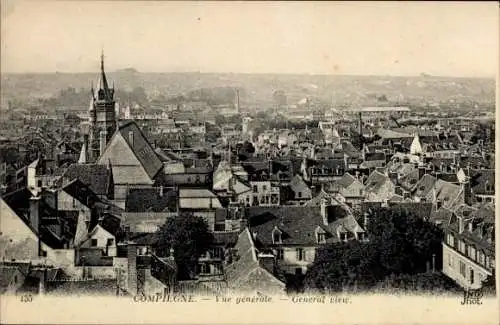 Ak Compiègne Oise, Luftaufnahme von  Stadtansicht, Gebäude, Kirche