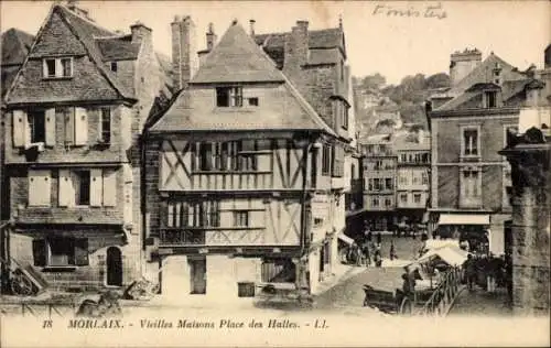 Ak Morlaix Finistère, Historische Gebäude, Platz des Halles, Stadtansicht, Finistère
