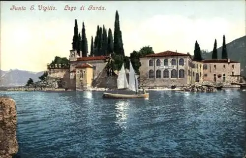 Ak San Vigilio Lago di Garda Veneto, Punta S. Vigilio, Seeansicht, Segelboot, mediterrane Archite