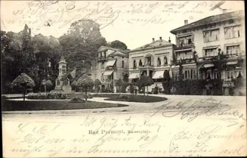 Ak Bad Pyrmont in Niedersachsen, Kaiserplatz, Brunnen, elegante Villen, Bäume.