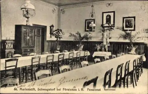 Ak Schwagstorf Fürstenau Niedersachsen, Speisesaal im St. Marienstift, große Tafel, Stühle, Pflan