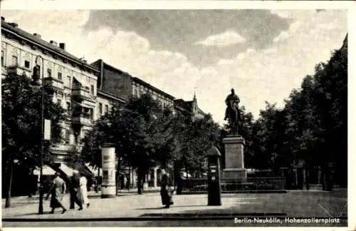 Ak Berlin Neukölln, Hohenzollernplatz, Reiterdenkmal