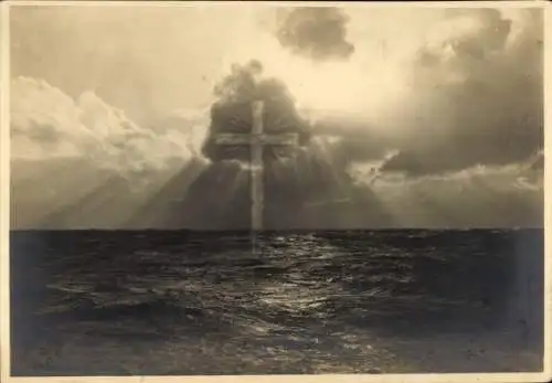 Foto Dampfer Lützow, Norddeutscher Lloyd Bremen, Kreuz auf dem Meer, Bordphotographie L. Hannet