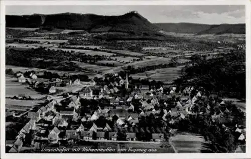 Ak Linsenhofen Frickenhausen in Württemberg, Luftaufnahme von  Hohenneuffen im Hintergrund