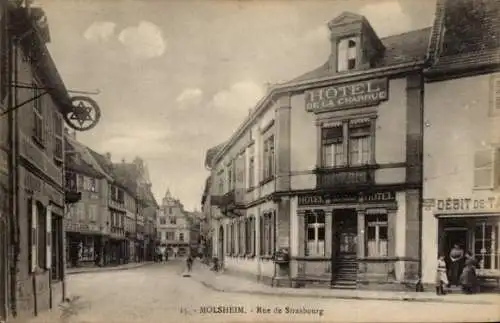 CPA Molsheim Alsace Bas Rhin, Rue de Strasbourg, Hotel de la Charrue