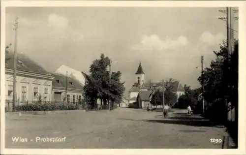 Foto Ak Probstdorf Groß Enzersdorf in Niederösterreich, Straßenpartie, Kirche