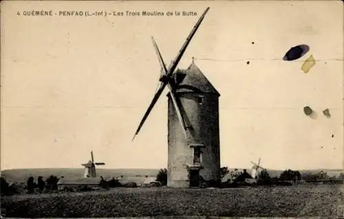 CPA Guémené Penfao Loire Atlantique, Les Trois Moulins de la Butte
