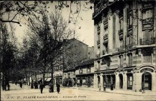 Ak La Plaine Saint Denis Seine Saint Denis, Avenue von Paris, Häuser, Bäume, Spaziergänger