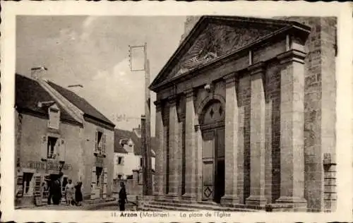 CPA Arzon Morbihan, la place de la Église