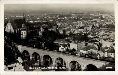 Ak Mödling in Niederösterreich, Gesamtansicht, Viadukt