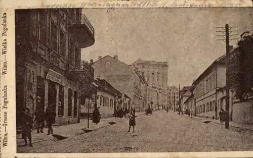 Ak Vilnius Wilna Litauen, Straßenansicht, Grosse Pogulanka,  Architektur, Menschen auf der Straße