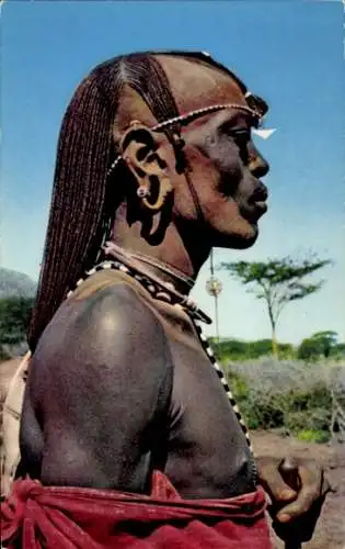 Ak Masai, Afrikaner in Tracht, Schmuck