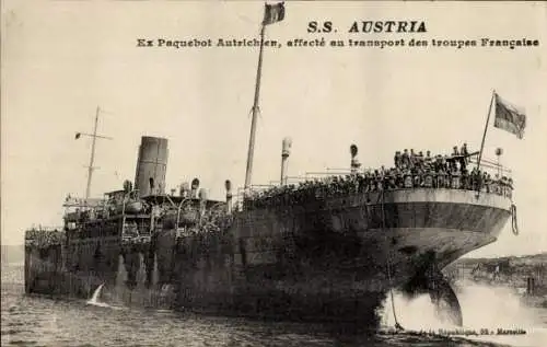 Ak Marseille Bouches du Rhône, S.S. AUSTRIA, Ex Paquebot Autrichien, affecté au transport des ...