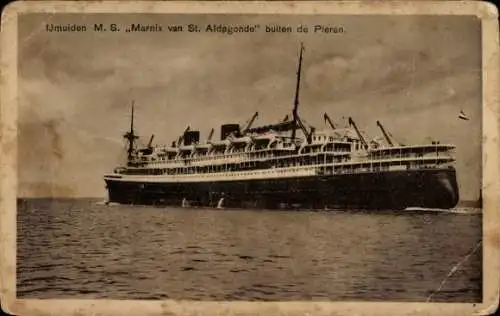 Ak IJmuiden Ymuiden Velsen Nordholland, Das Passagierschiff Marnix van St. Aldegonde liegt vor...