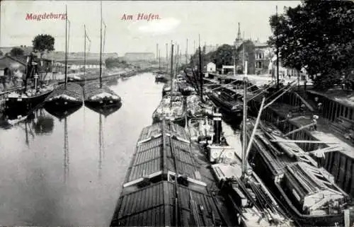 Ak Magdeburg an der Elbe,  Am Hafen.