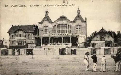 Ak Pornichet Loire Atlantique, 22  La Plage, Le Kursaal, Les Chalets
