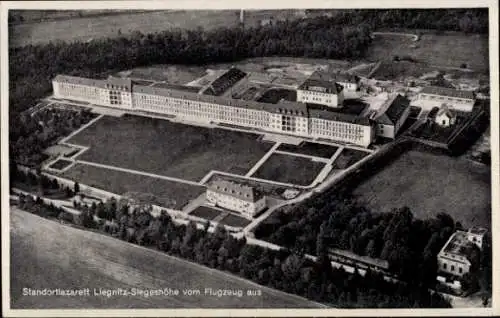Ak Legnica Liegnitz Schlesien, Siegeshöhe, Fliegeraufnahme