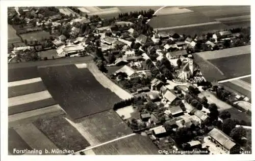Ak Forstinning in Oberbayern, Luftaufnahme